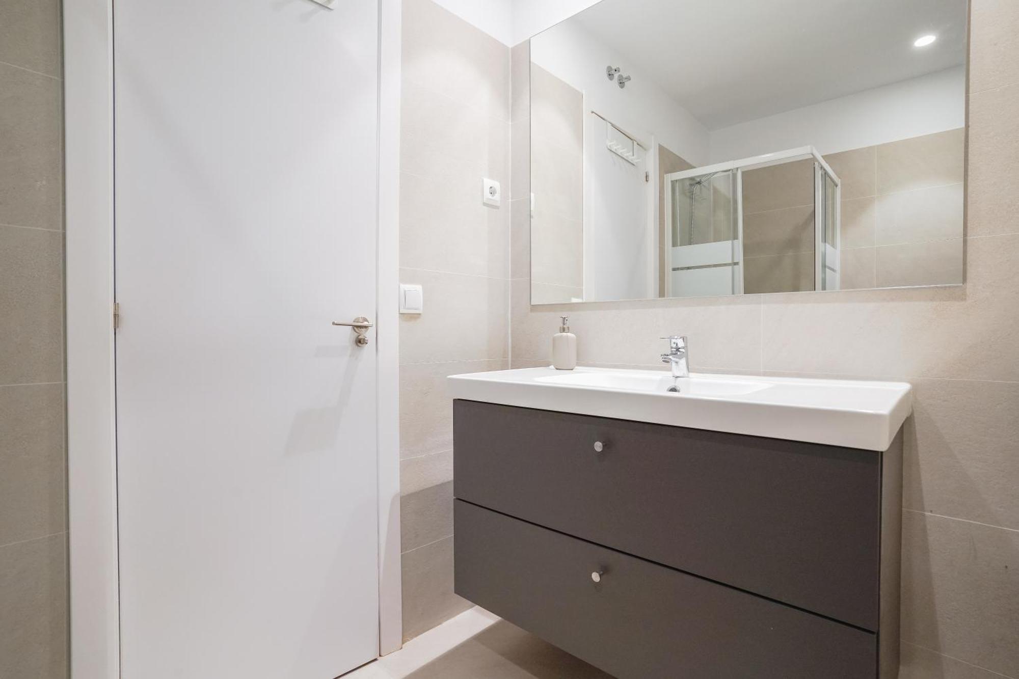 Bright Modern - 2Bedrooms 1Bath - Delicias 마드리드 외부 사진